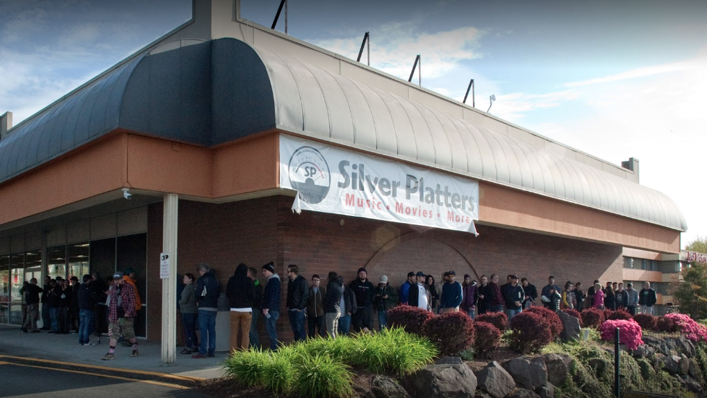 Silver Platters Lynnwood